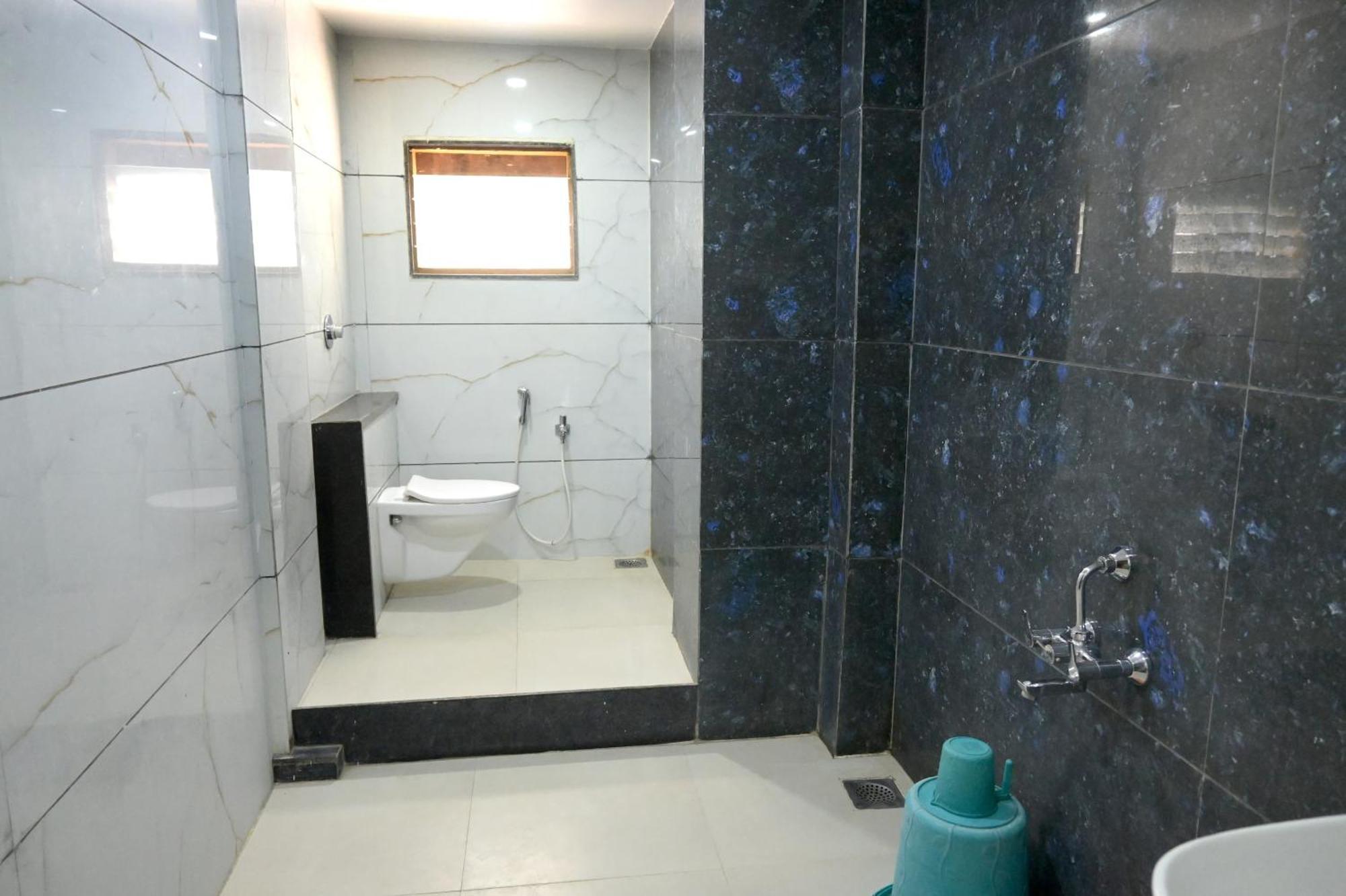 Hotel Roshan Palace Ambaji Ngoại thất bức ảnh